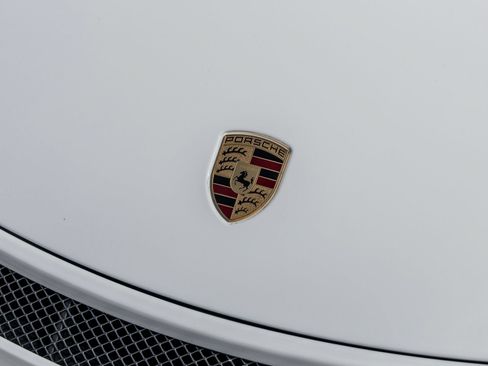 Certified 2014 Porsche 911 GT3 RWD image 20