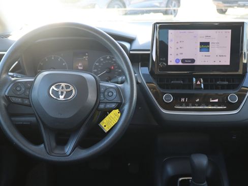 Used 2024 Toyota Corolla LE image 13