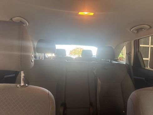 Used 2020 Kia Sorento LX w/ LX I4 Convenience Package image 24