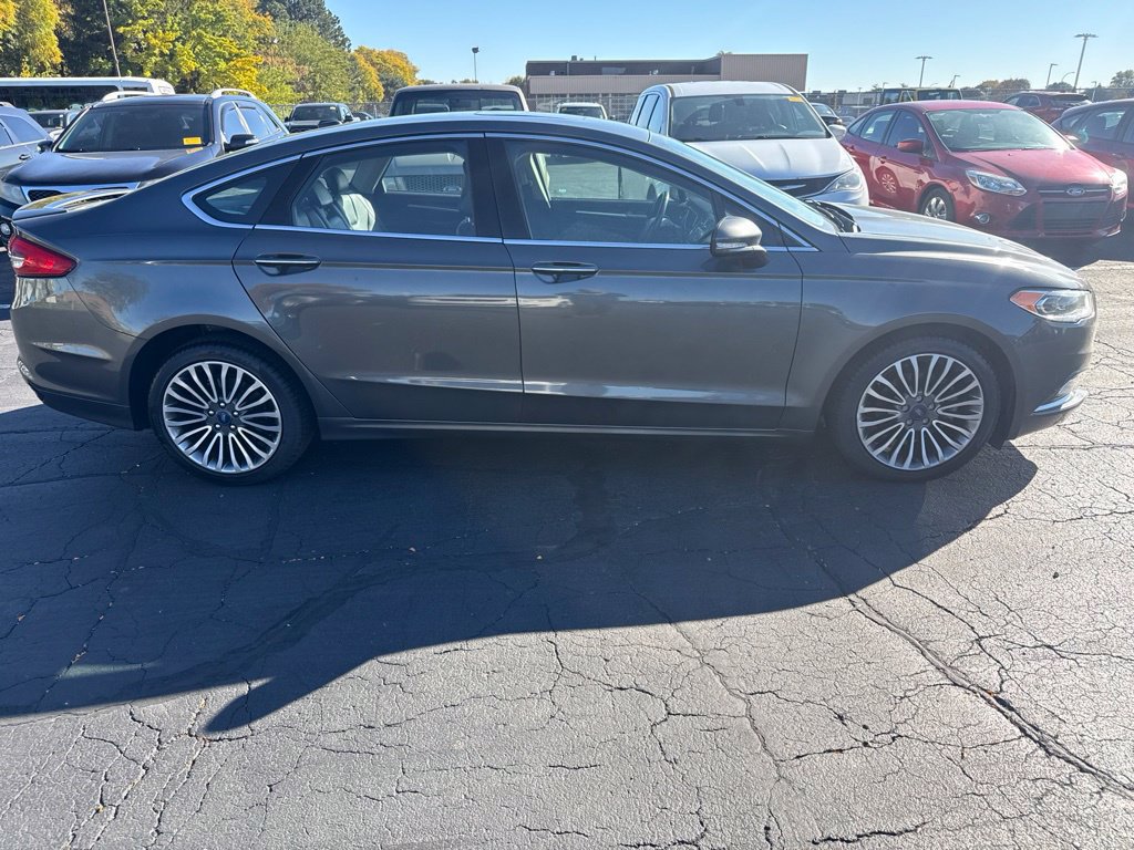 Used 2018 Ford Fusion Titanium AWD/4WD image 3