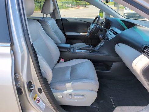 Used 2010 Lexus RX 450h AWD image 10