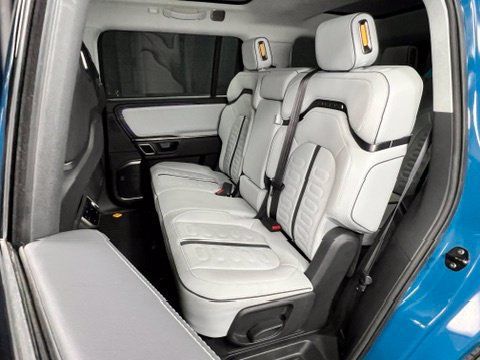 Used 2023 Rivian R1S Adventure Quad AWD/4WD image 21