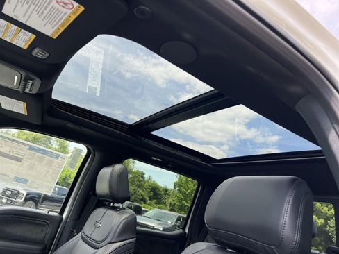 New 2025 Ford F250 Platinum w/ Tremor Off-Road Package image 24