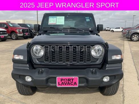 Used 2025 Jeep Wrangler Sport image 2