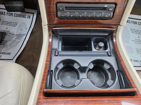 Used 2004 Cadillac Escalade AWD image 23