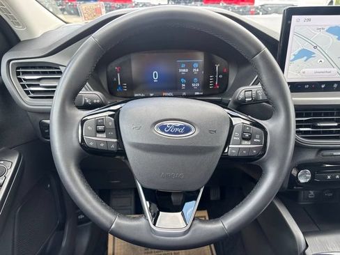 Used 2023 Ford Escape Active w/ Tech Pack #1 AWD/4WD image 21