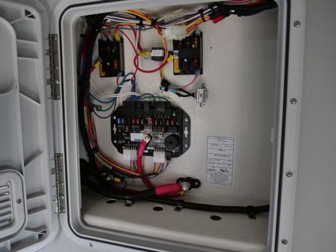 Used 2017 Ford F550 2WD Regular Cab Super Duty image 27