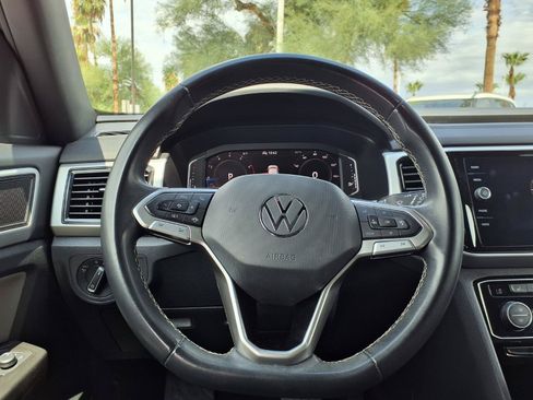Used 2023 Volkswagen Atlas Cross Sport SE FWD image 18