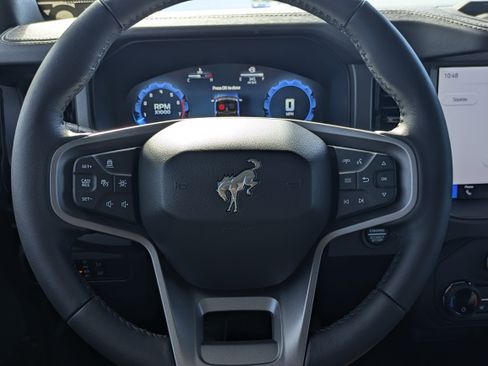 New 2025 Ford Bronco Badlands image 43