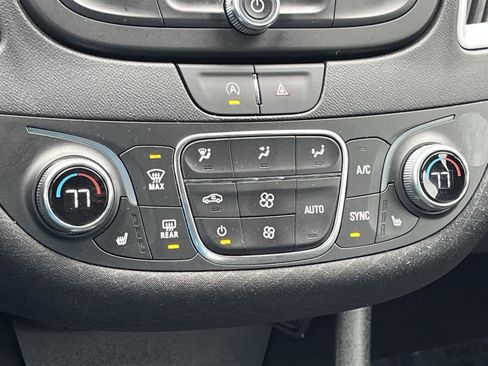 Used 2023 Chevrolet Malibu LT image 22