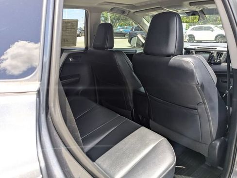 Used 2017 Toyota RAV4 Platinum FWD image 39
