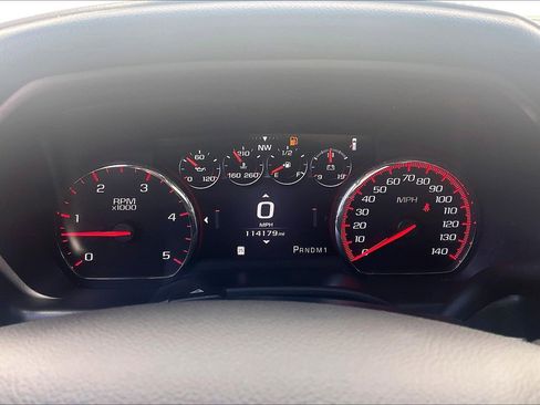 Used 2016 GMC Sierra 2500 Denali w/ Duramax Plus Package AWD/4WD image 25