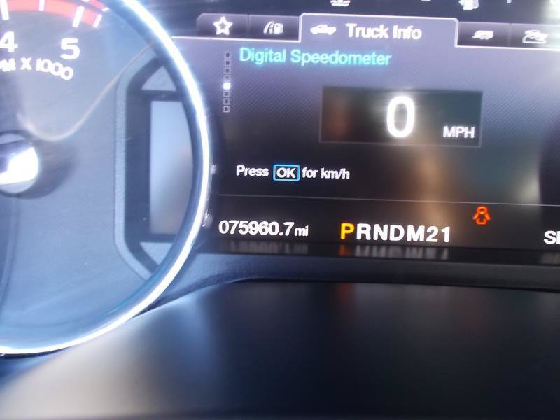 Used 2017 Ford F250 Lariat w/ Lariat Ultimate Package AWD/4WD image 39