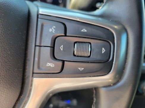 Used 2024 Chevrolet Silverado 1500 LT RWD image 17