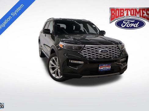 Certified 2023 Ford Explorer Platinum w/ Technology Package image 1