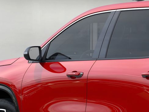 New 2026 Chevrolet Traverse High Country w/ LPO, Floor Liner Package image 12