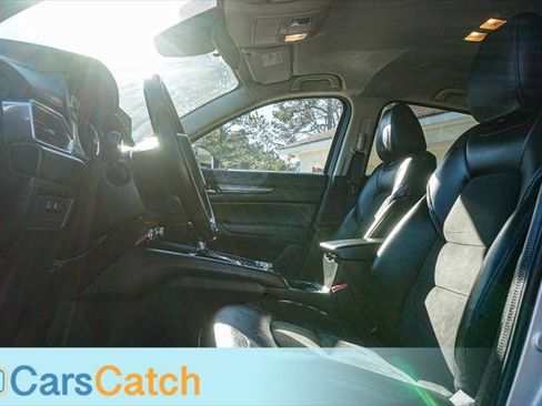 Used 2020 MAZDA CX-5 Touring image 18