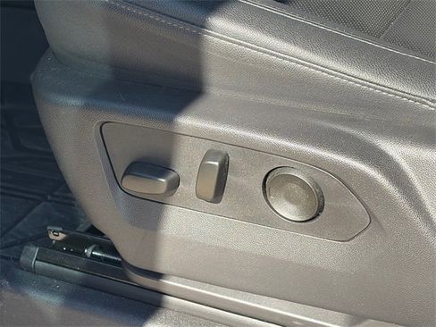 Used 2025 Chevrolet Silverado 3500 LTZ w/ LTZ Texas Edition image 16