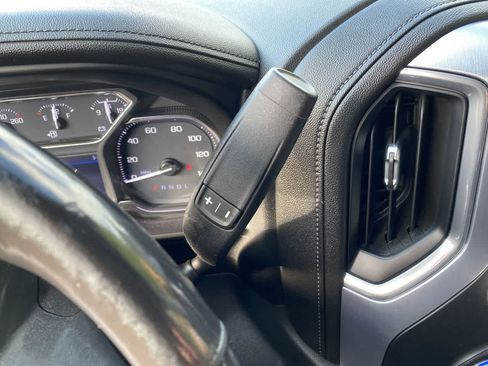 Used 2020 GMC Sierra 1500 Elevation w/ Elevation Value Package AWD/4WD image 25