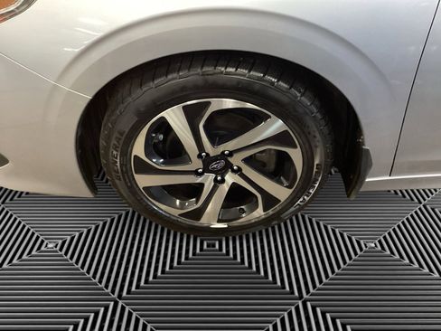 Certified 2022 Subaru Legacy Limited image 14