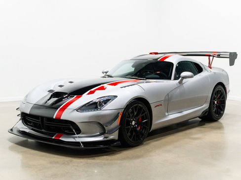 Used 2017 Dodge Viper ACR w/ Extreme Aero Package RWD image 99