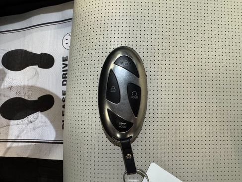 Used 2024 Hyundai Santa Fe Calligraphy AWD/4WD image 17