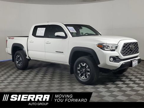 Used 2021 Toyota Tacoma TRD Off-Road image 1