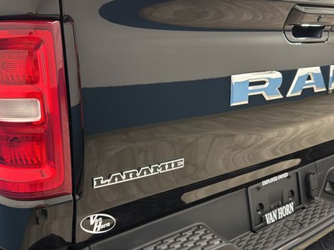 Used 2025 RAM 1500 Laramie w/ Sport Appearance Package AWD/4WD image 41