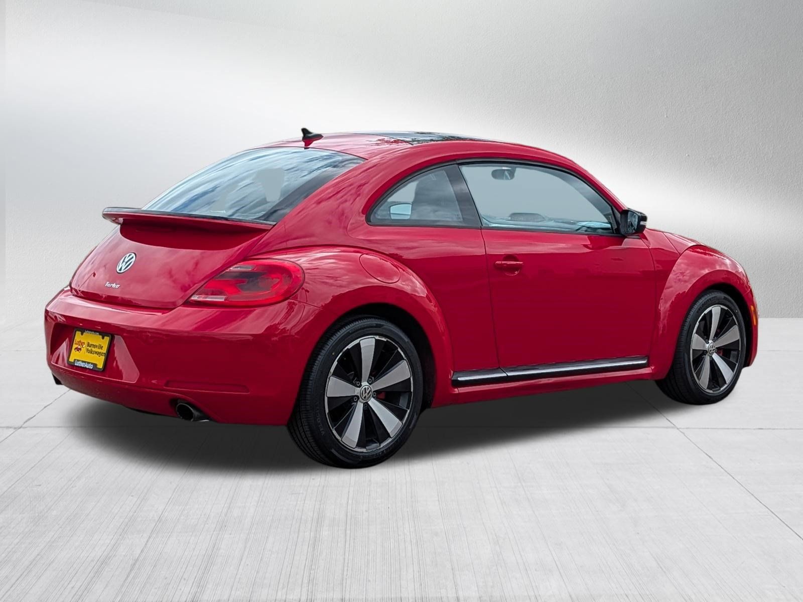 Used 2012 Volkswagen Beetle 2.0T FWD image 7