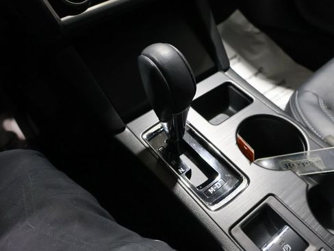 Used 2019 Subaru Outback 2.5i Limited w/ Popular Package #2 image 29