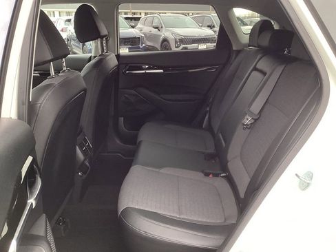 Used 2023 Kia Seltos S image 14