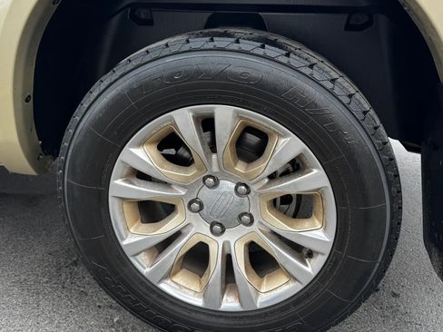 Used 2014 RAM 1500 Laramie Longhorn w/ Convenience Group AWD/4WD image 10