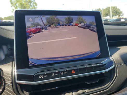 New 2026 Jeep Compass Latitude AWD/4WD image 19