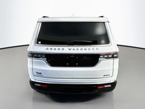 Used 2023 Jeep Grand Wagoneer 4WD w/ Convenience Group III image 6