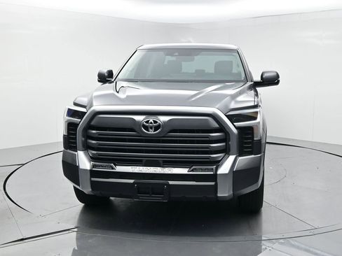 Used 2024 Toyota Tundra Limited w/ Power Package AWD/4WD image 23