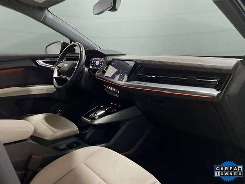 Used 2024 Audi Q4 e-tron Premium Plus w/ Premium Plus image 23