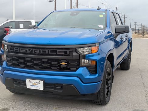 Used 2022 Chevrolet Silverado 1500 Custom image 7