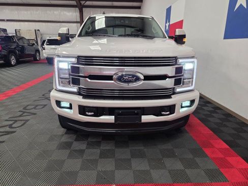 Used 2019 Ford F350 Limited AWD/4WD image 21