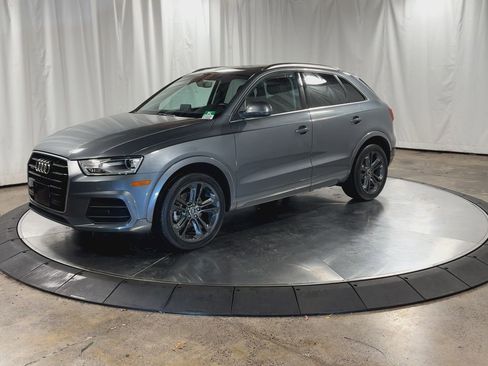 Used 2016 Audi Q3 2.0T Premium Plus w/ Technology Package image 6