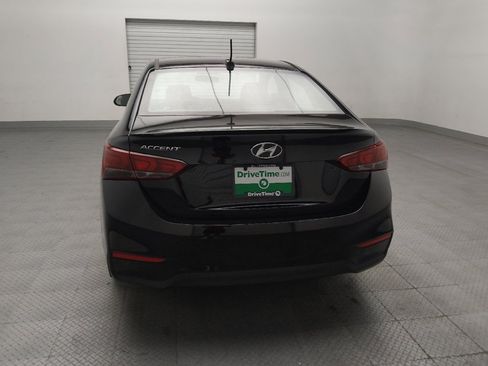 Used 2022 Hyundai Accent SEL FWD image 6