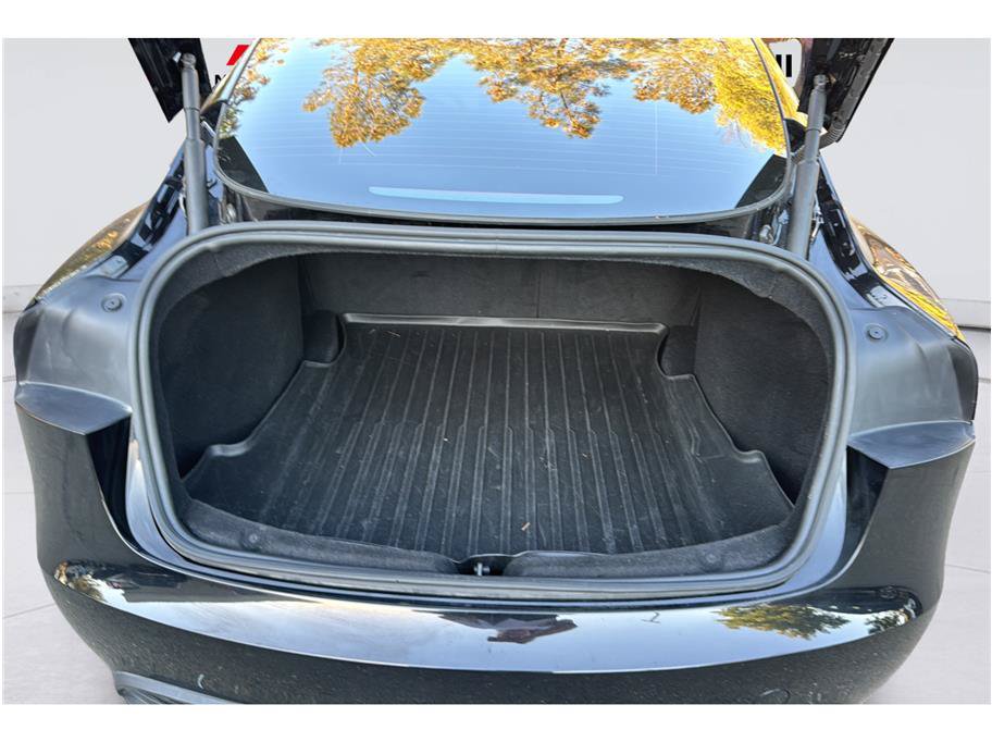 Used 2025 Tesla Model 3 Long Range RWD image 20