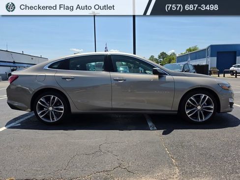 Used 2022 Chevrolet Malibu LT FWD image 6