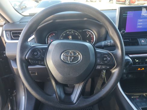 Used 2024 Toyota RAV4 LE image 21