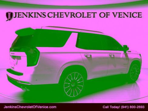 Used 2025 Chevrolet Tahoe High Country AWD/4WD image 5