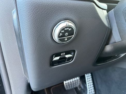 Used 2023 Mercedes-Benz GLC 300 4MATIC image 21