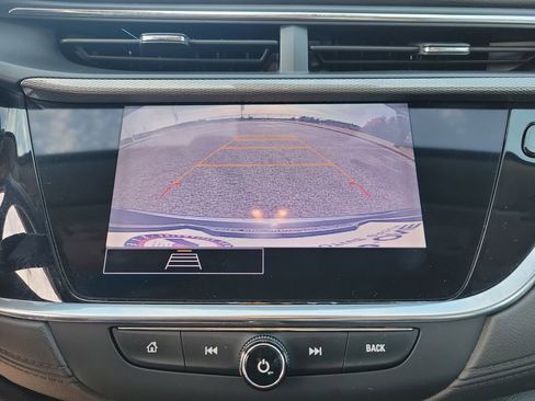 Certified 2022 Buick Encore GX Essence image 20