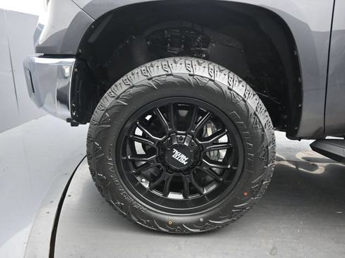 Used 2019 Toyota Tundra SR5 w/ SR5 Upgrade Package RWD image 49