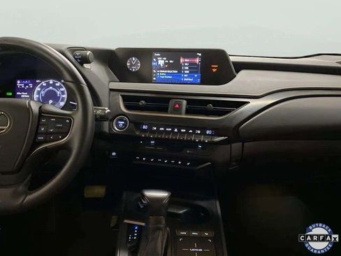 Used 2019 Lexus UX 250h w/ Premium Package image 13