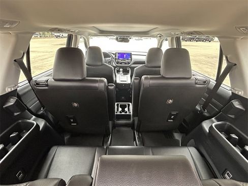 Used 2024 Toyota Grand Highlander Limited image 12
