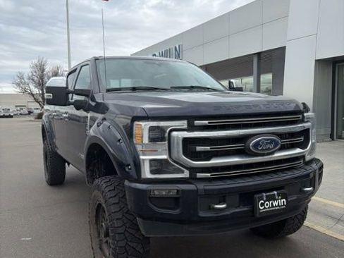 Used 2021 Ford F350 Platinum w/ FX4 Off-Road Package image 3